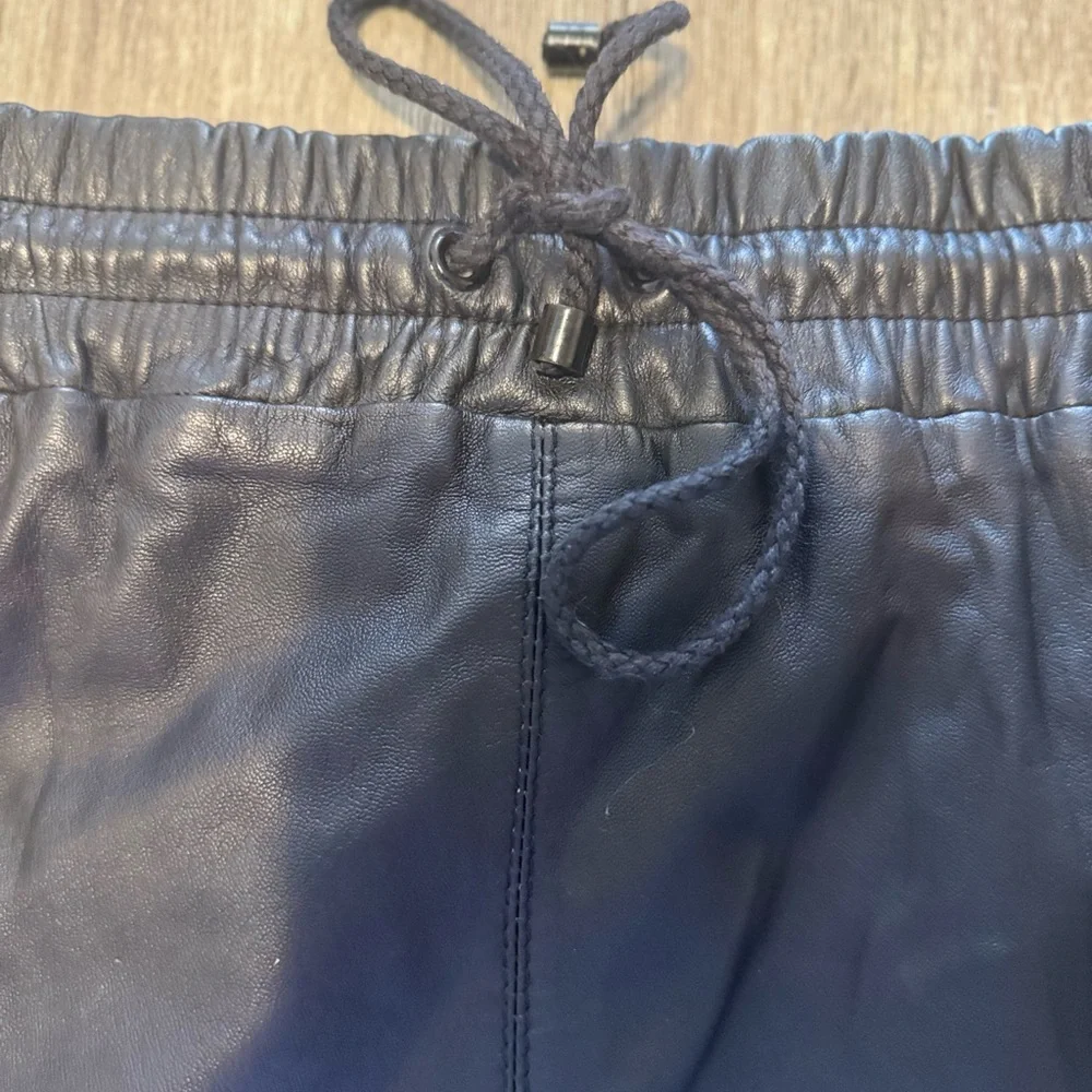 MNG Black Leather Skirt - Picture 6 of 8